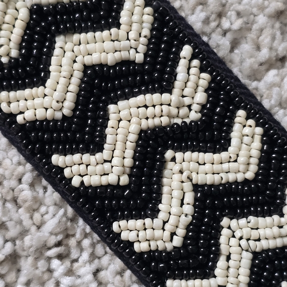 Anthropologie Black and White Beaded Chevron Shoulder Bag Strap - Picture 4 of 5